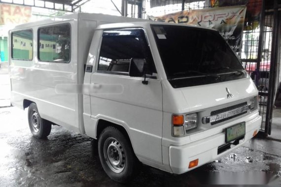 2013 Mitsubishi L300 FB Deluxe for sale 