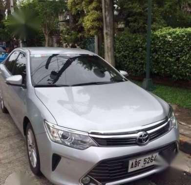 Toyot Camry V 2015 AT Silver For Sale 