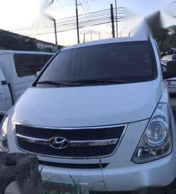 Hyundai Starex Gold 2011 for sale 