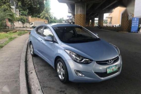 For sale Hyundai Elantra 2011 matic