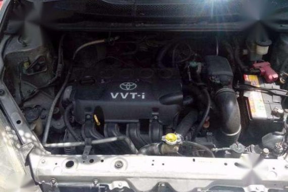 Toyota Vitz AT 4WD