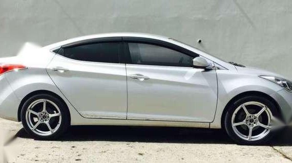 2012 Elantra Premium