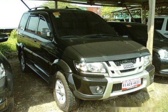 For sale Isuzu Crosswind 2015