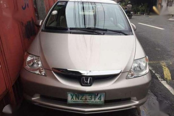 Honda city 2005 Automatic top of the line.Same as toyota vios or civic