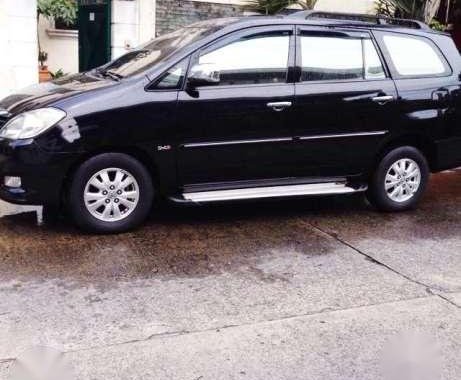 Toyota Innova 2011 G