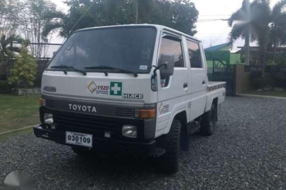 For sale Toyota Hiace double cab 4x4 