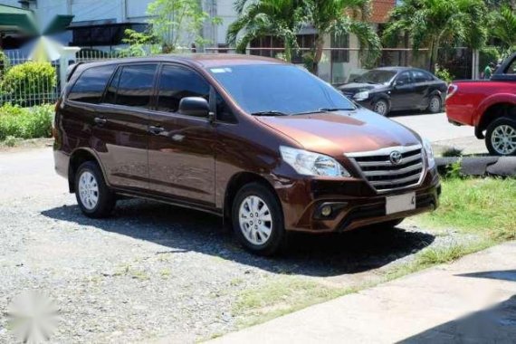 2014 Toyota Innova E mt dsl