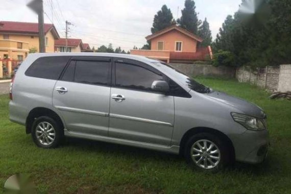 Toyota innova 2014