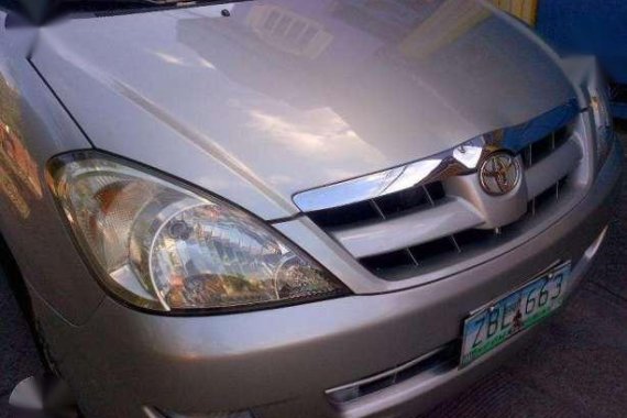 2005 Toyota Innova G AT SUPER FRESH