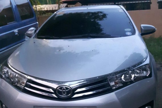 2015 1.6G Toyota Altis sedan for sale 