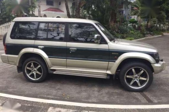 2002 Mitsubishi Pajero