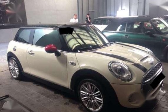 Mini Cooper 3 doors 2015