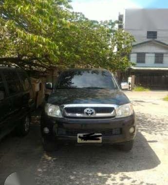 Toyota Hilux G 2010 mdl for sale