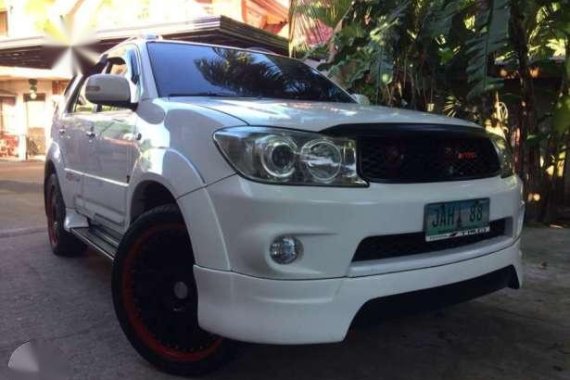 Toyota Fortuner 2008 4X2 AT for sale 