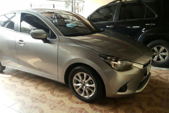 Mazda 2 2016 SILVER FOR SALE