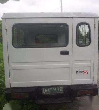 Mitsubishi L300 Fb Deluxe Mt White For Sale 