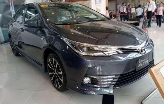 Brand New 2018 Toyota Corolla Altis 1.6 G MT For Sale