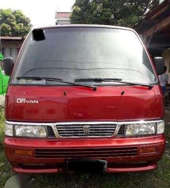 Nissan urvan Van red for sale 