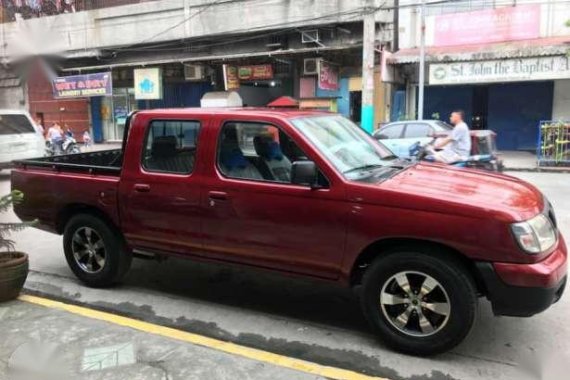 Nissan Frontier 2006 2.7 MT Red For Sale 
