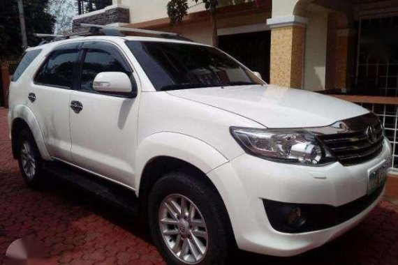 2012 Toyota Fortuner G MT White SUV For Sale 