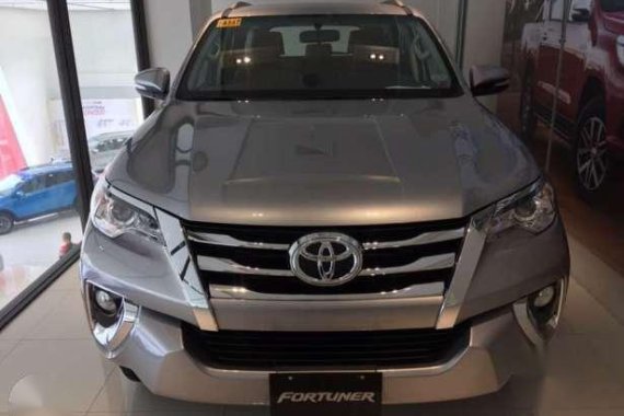 Toyota Fortuner 4x2 G Dsl MT Unit For Sale 