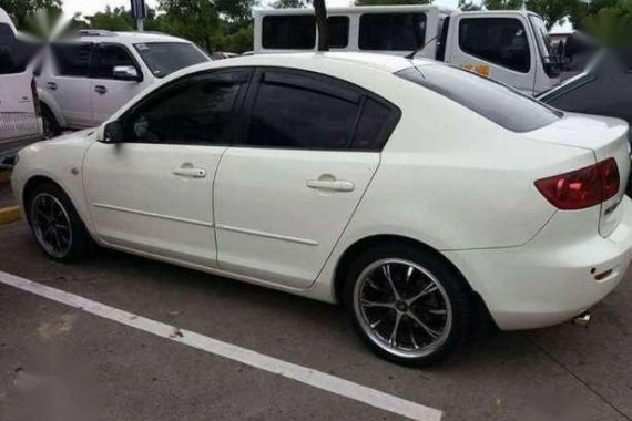 Mazda 3 1.6 2006 model FOR SALE 