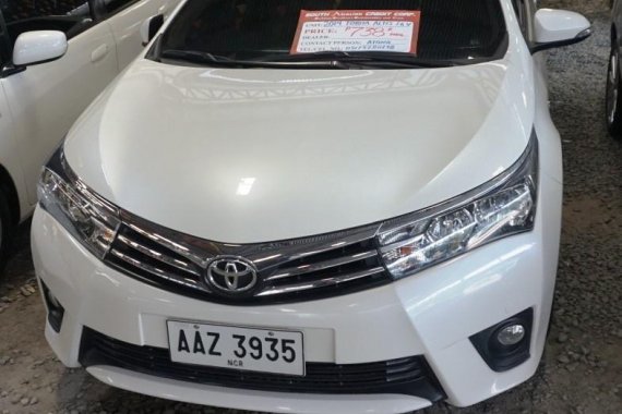 Almost brand new Toyota Corolla Gasoline for sale 