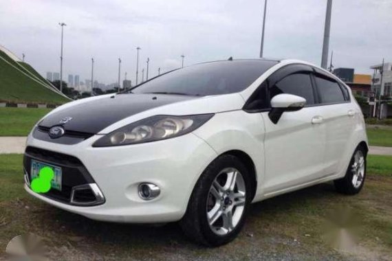 Ford Fiesta 2011 AT - Sports Ed