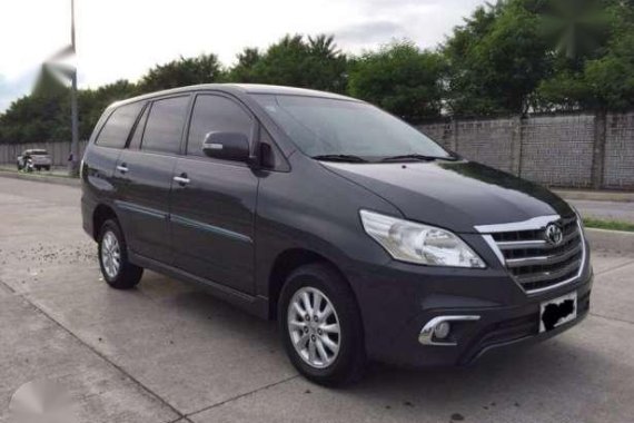 Top Of The Line 2015 Toyota Innova V AT For Sale