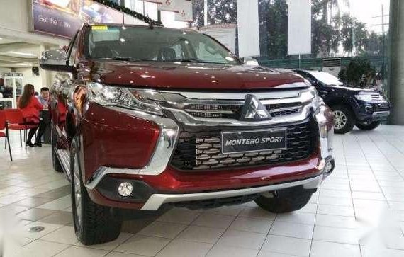 LOW DOWN Mitsubishi Montero Sport 2017 Diesel versus fortuner everest