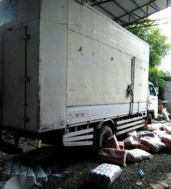 Isuzu elf npr wide 2002