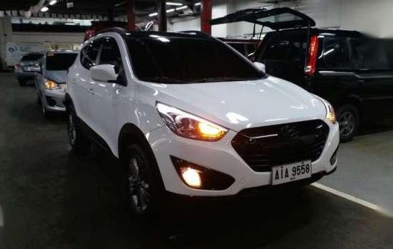 2014 hyundai tucson 2.0L Gas 6speed manual for sale 