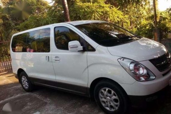 2009 Grand Starex VGT not montero fortuner 2015 or 2016 Hiace