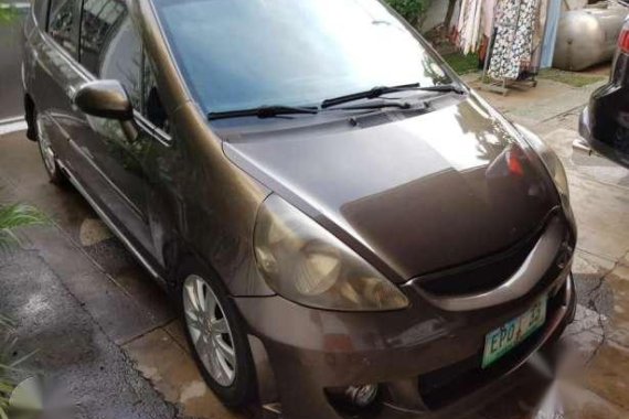 Honda jazz 1.5 at top of the line for sale 