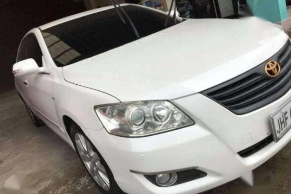 Camry Pearl White 2008 AT for sale 