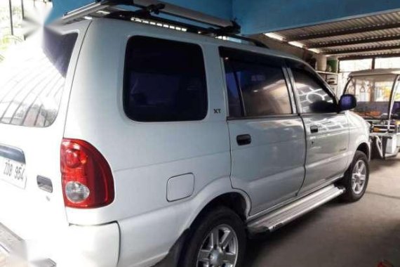Isuzu Crosswind good as new for sale 
