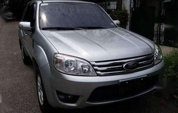 2009 Ford Escape XLS good for sale 