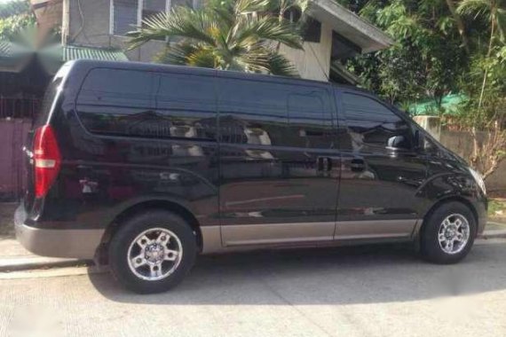 2009 Hyundai Starex VGT AT Black For Sale 