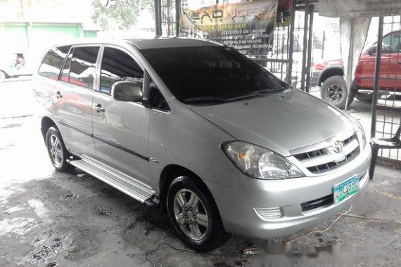 Toyota Innova 2005 for sale 