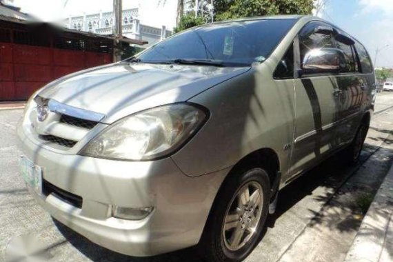 Toyota Innova G Manual 2006 Top of the Line for sale 