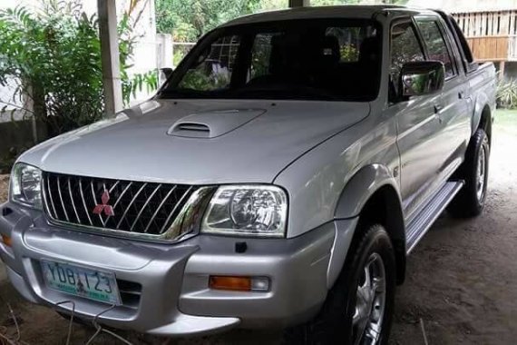 2005 Mitsubishi Strada 4x4 for sale 