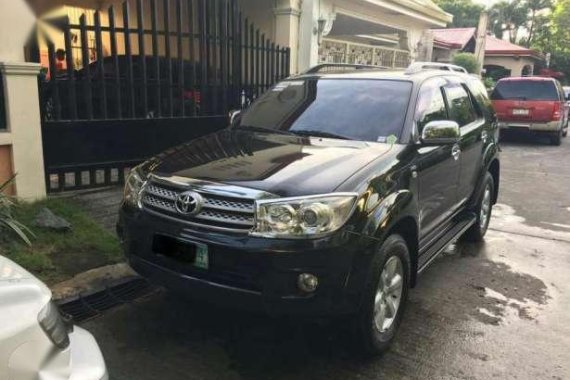 2010 Toyota Fortuner G Diesel Automatic