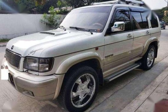 2002 Isuzu Trooper LS AT Diesel Loaded Local