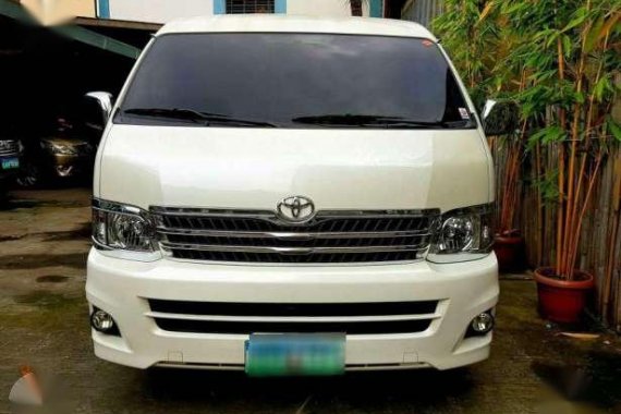 2013 toyota hi ace Super Grandia