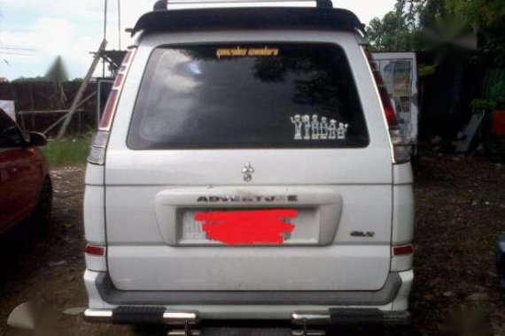 Mitsubishi Adventure 2002