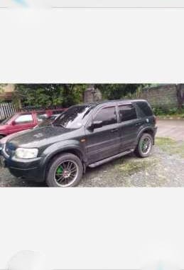 2003 Ford escape matic XLT Ford explorer matic gas v6