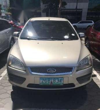 Ford Focus 2006 1.6 AT Beige For Sale 