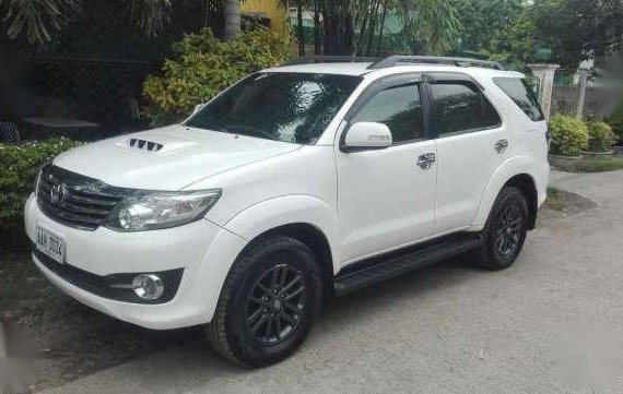Toyota Fortuner G Automatic 2015 White For Sale 