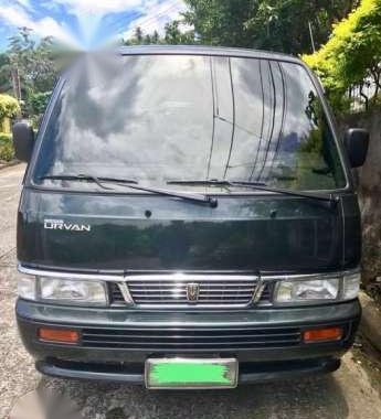 Nissan Urvan 2012 2.7 MT Black For Sale 