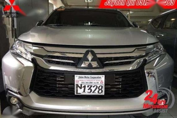 Powerful SUV Montero sport Standard Mitsubishi 2017 Standard AT